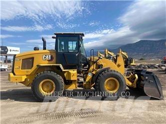 CAT 926M QC Pale gommate