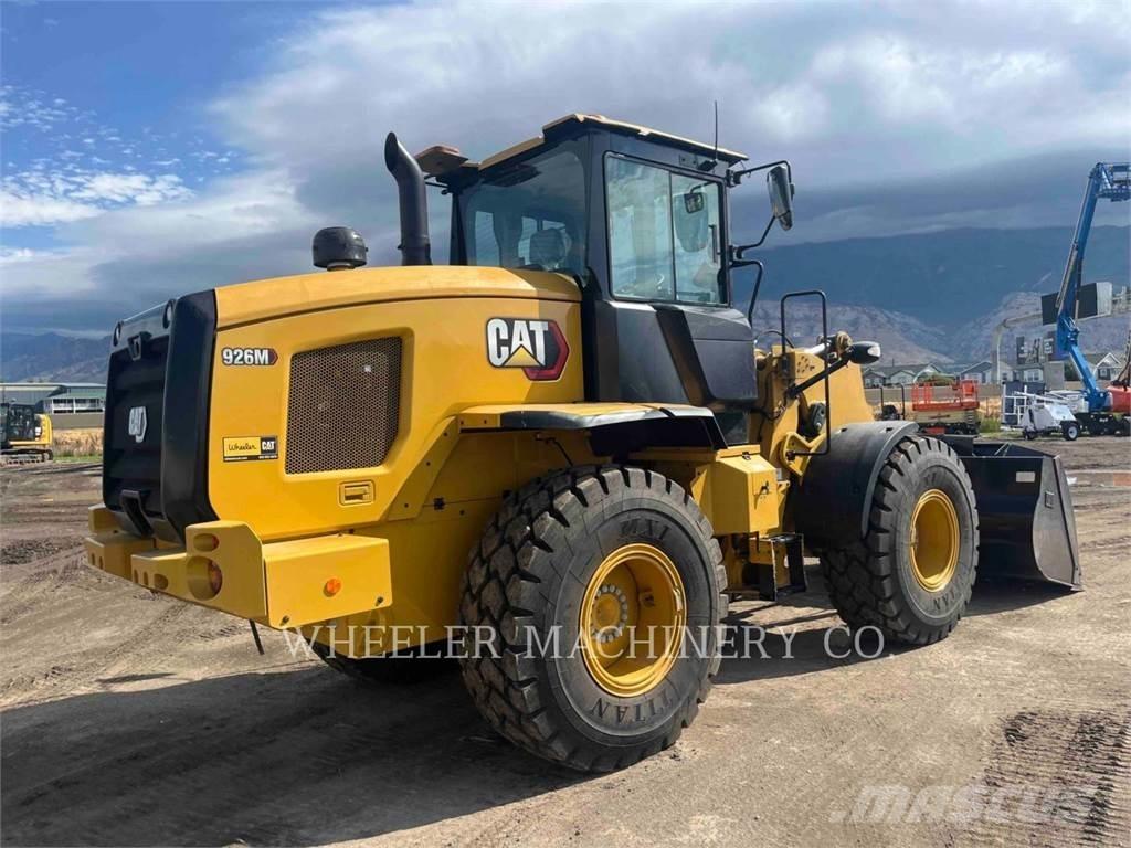 CAT 926M QC Pale gommate