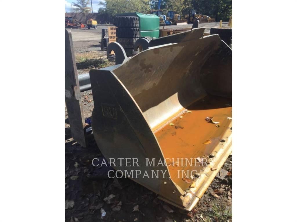 CAT 926M QC Pale gommate