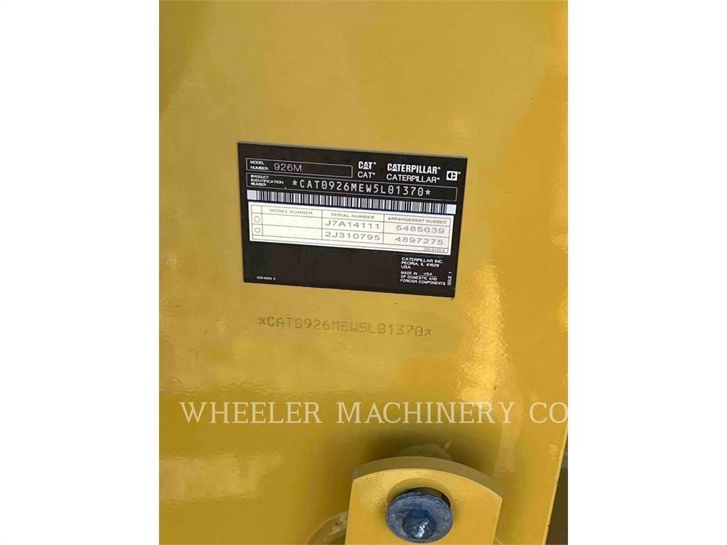 CAT 926M QC Pale gommate