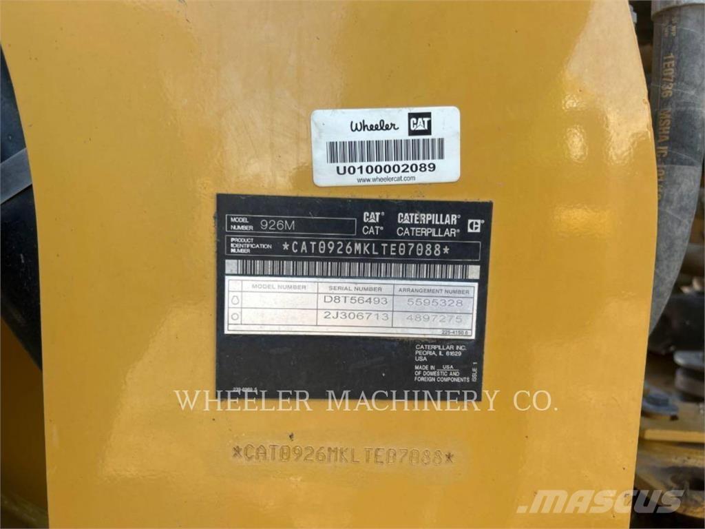 CAT 926M QC Pale gommate