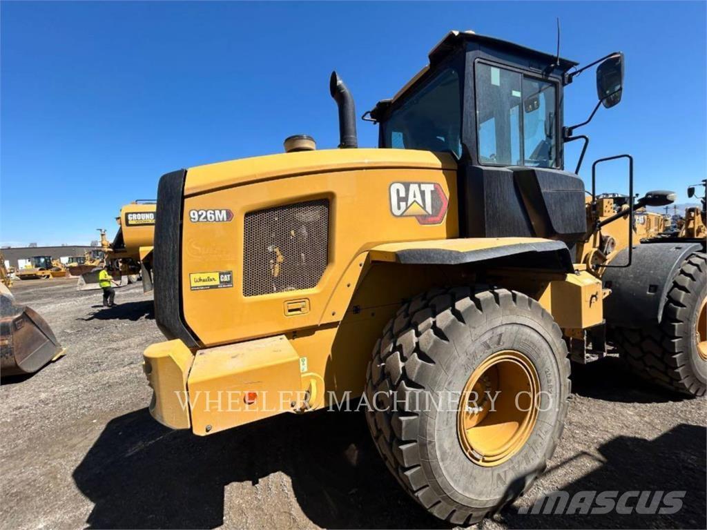 CAT 926M QC Pale gommate