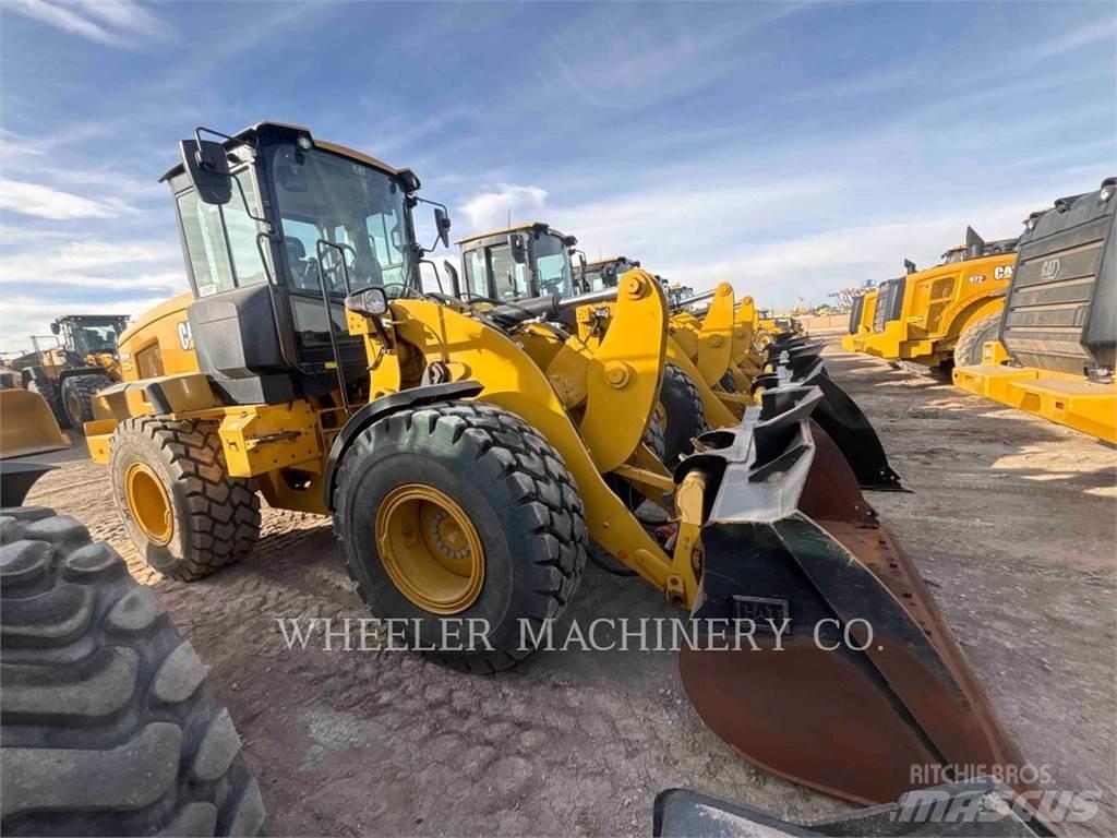 CAT 926M QC 3V Pale gommate