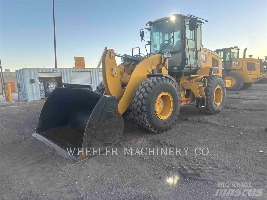 CAT 926M QC 3V Pale gommate