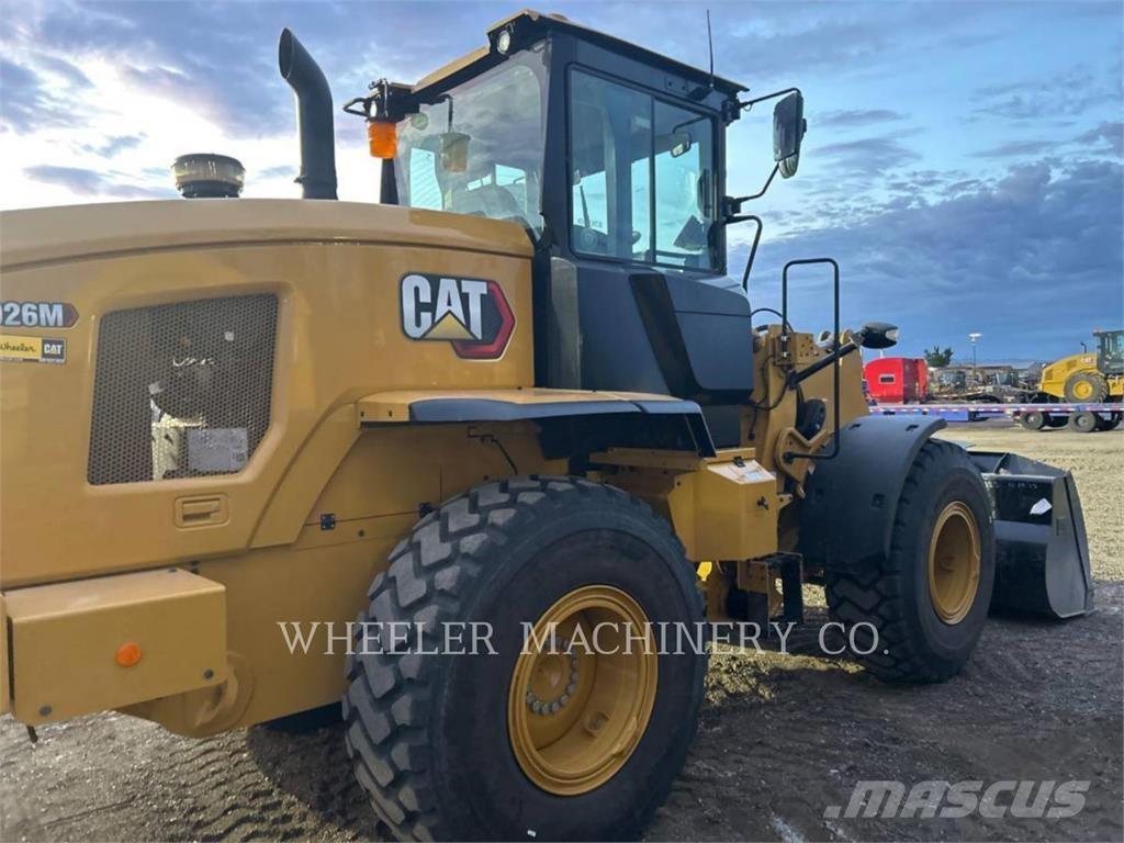 CAT 926M QC 3V Pale gommate