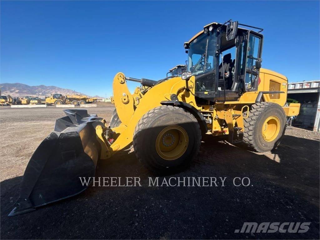 CAT 926M QC 3V Pale gommate