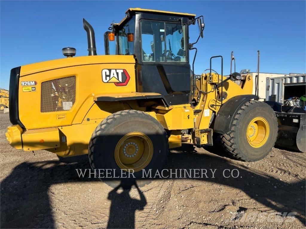 CAT 926M QC 3V Pale gommate