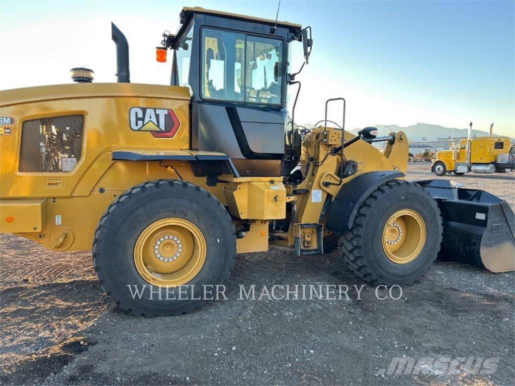 CAT 926M QC 3V Pale gommate