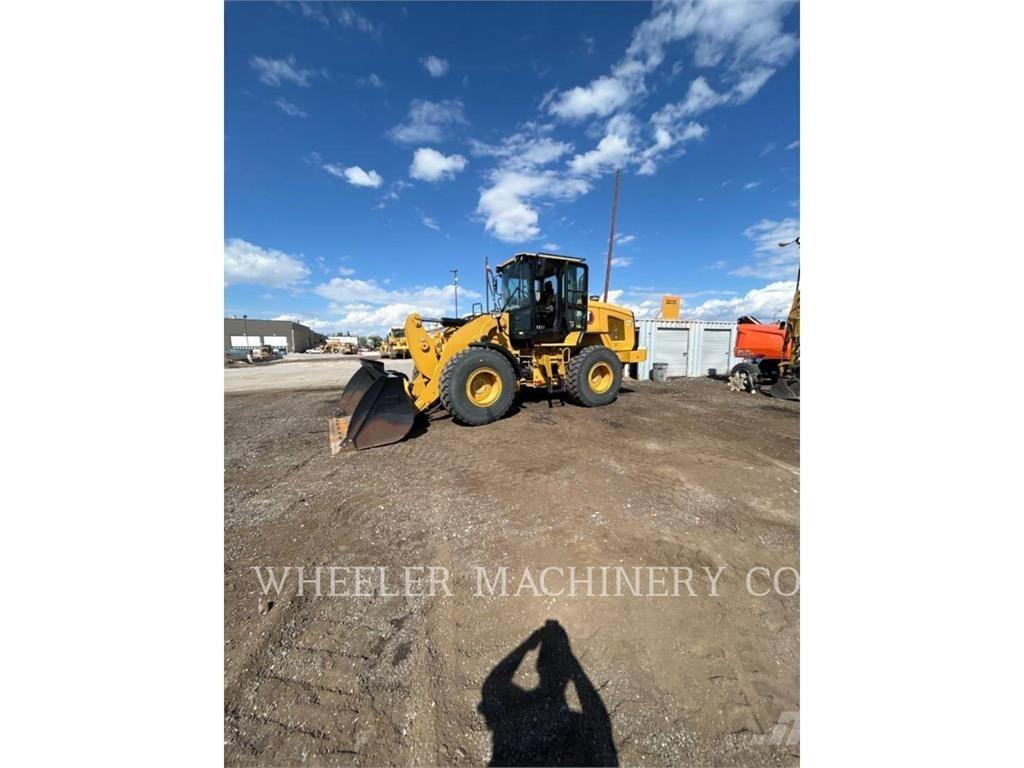CAT 926M QC 3V Pale gommate