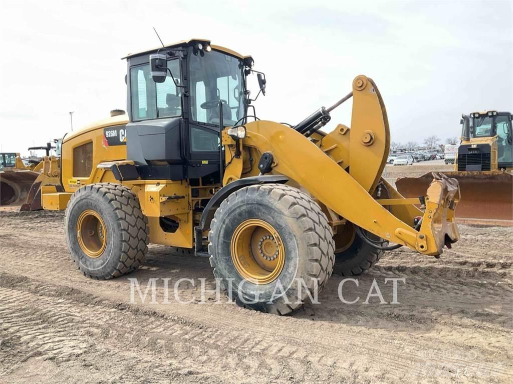 CAT 926M RQ Pale gommate