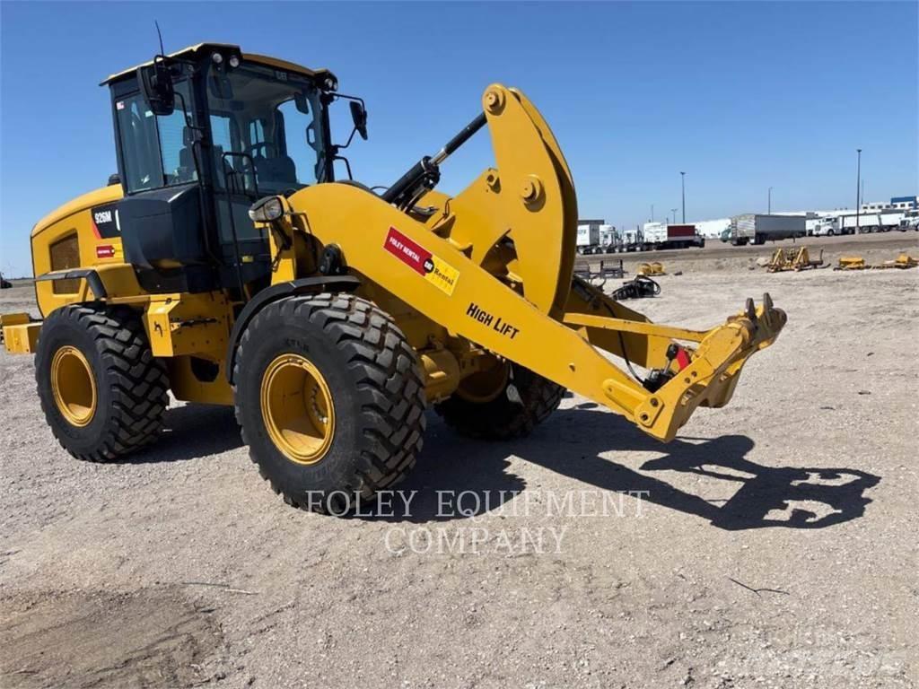 CAT 926MHL Pale gommate