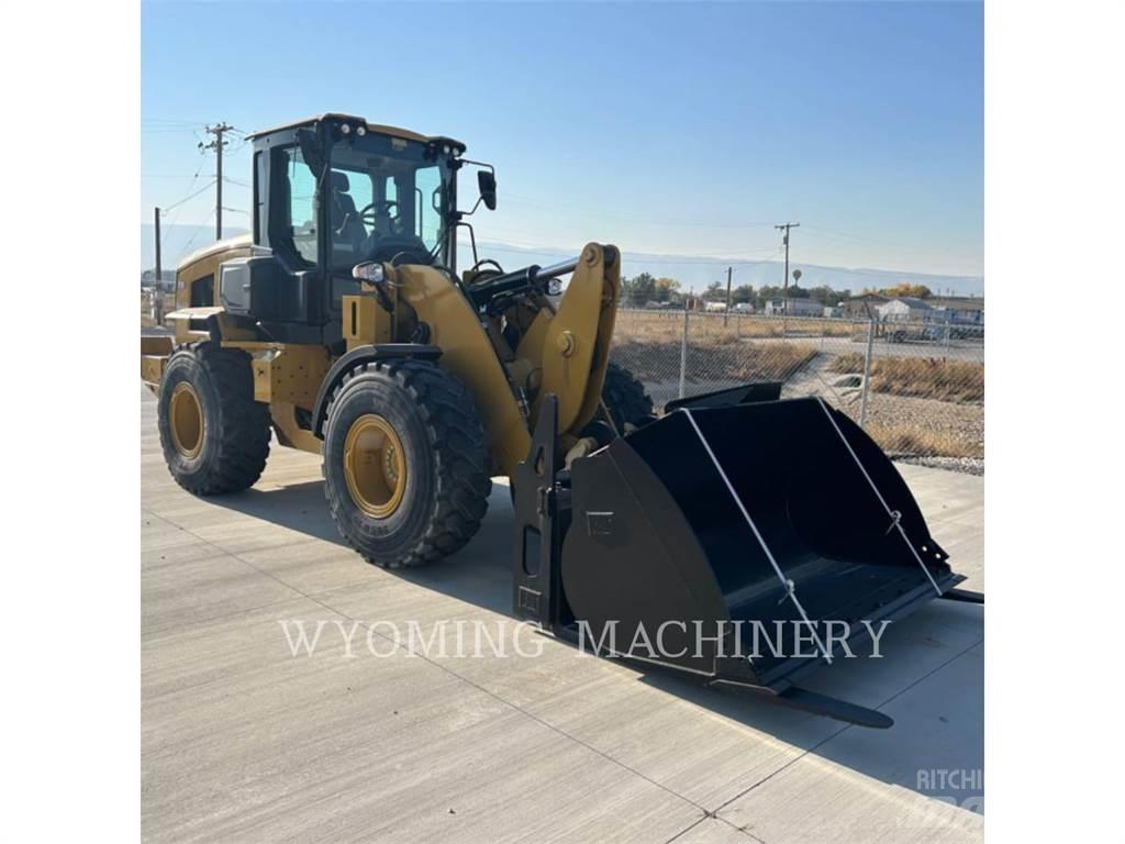 CAT 930 Pale gommate