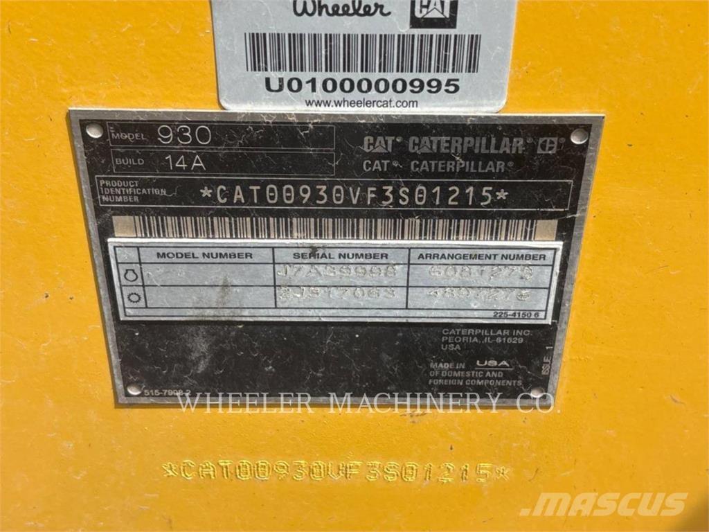 CAT 930 QC Pale gommate