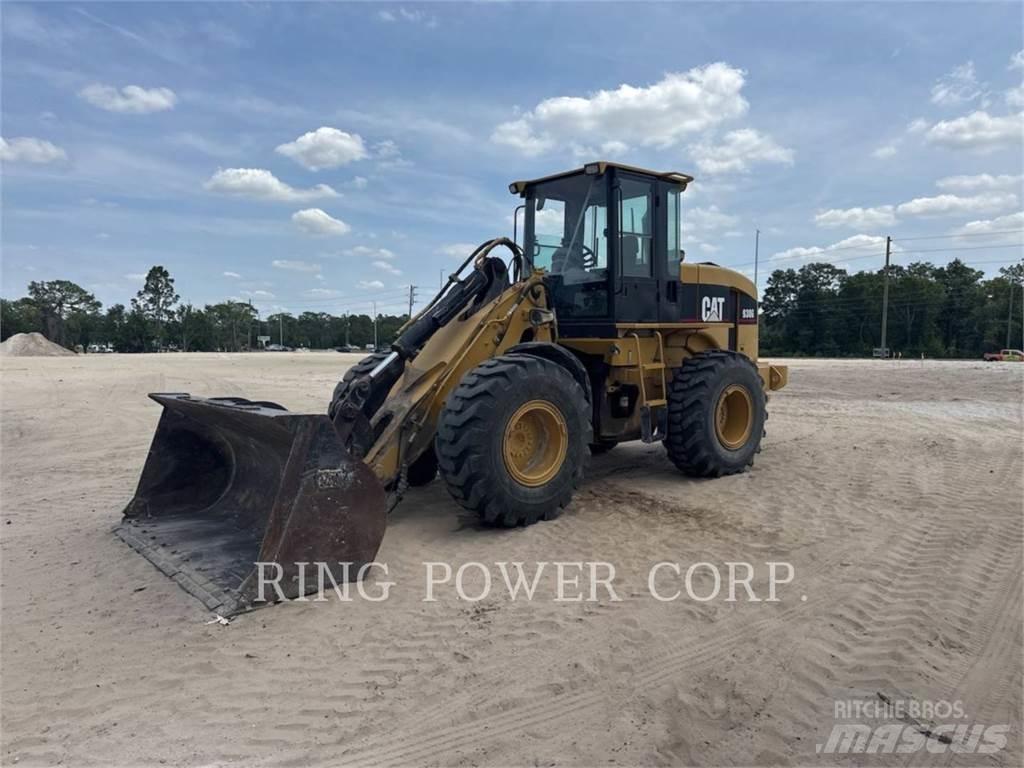 CAT 930GIT Pale gommate