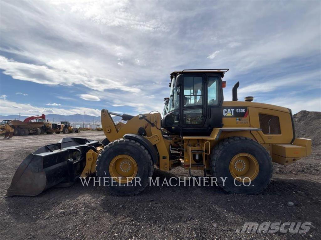 CAT 930K QCF Pale gommate