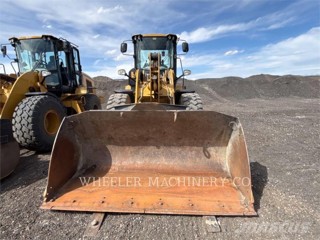 CAT 930K QCF Pale gommate