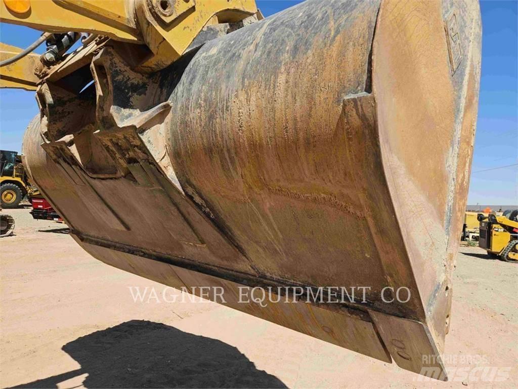 CAT 930M Pale gommate