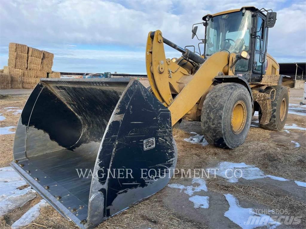 CAT 930M AG HL Pale gommate