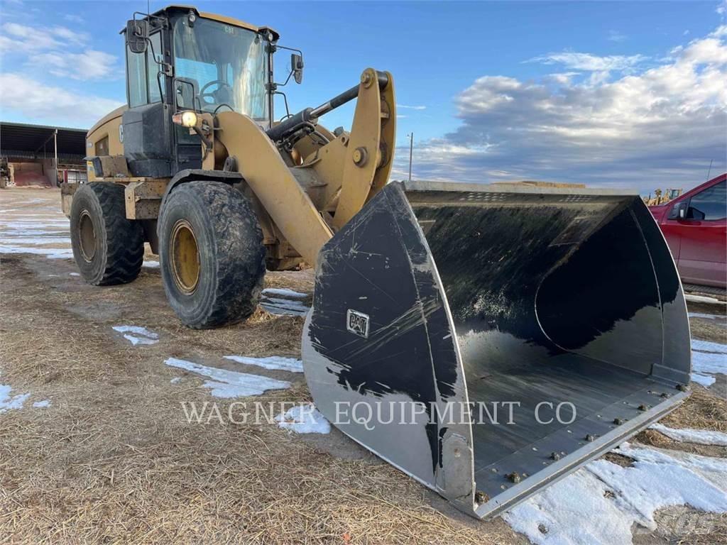 CAT 930M AG HL Pale gommate