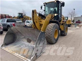 CAT 930M FC Pale gommate