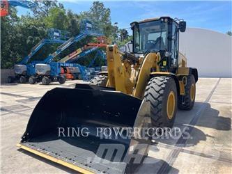 CAT 930MQC Pale gommate
