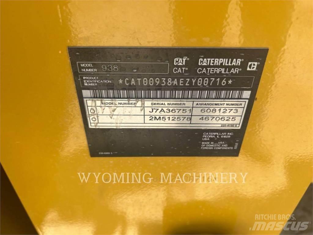 CAT 938 Pale gommate