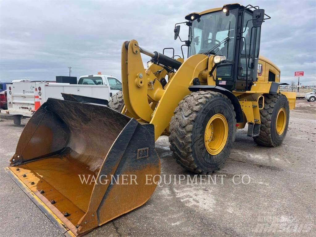 CAT 938 Pale gommate