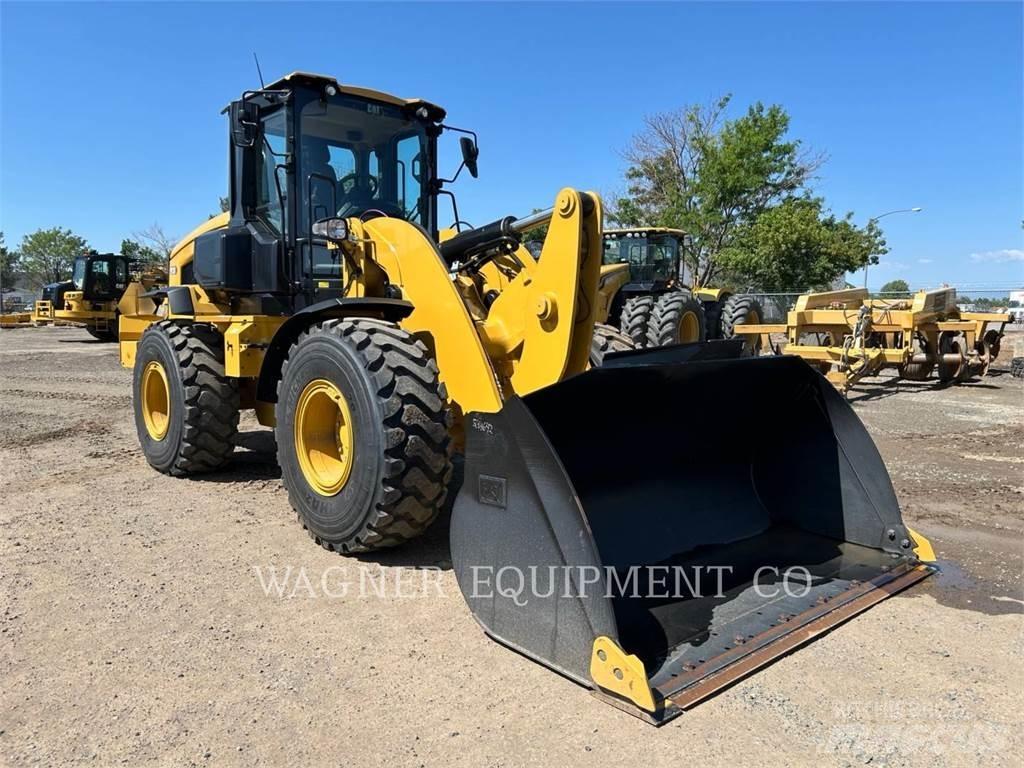 CAT 938 Pale gommate