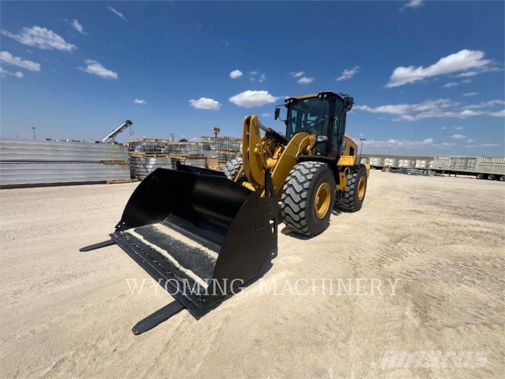 CAT 938 Pale gommate