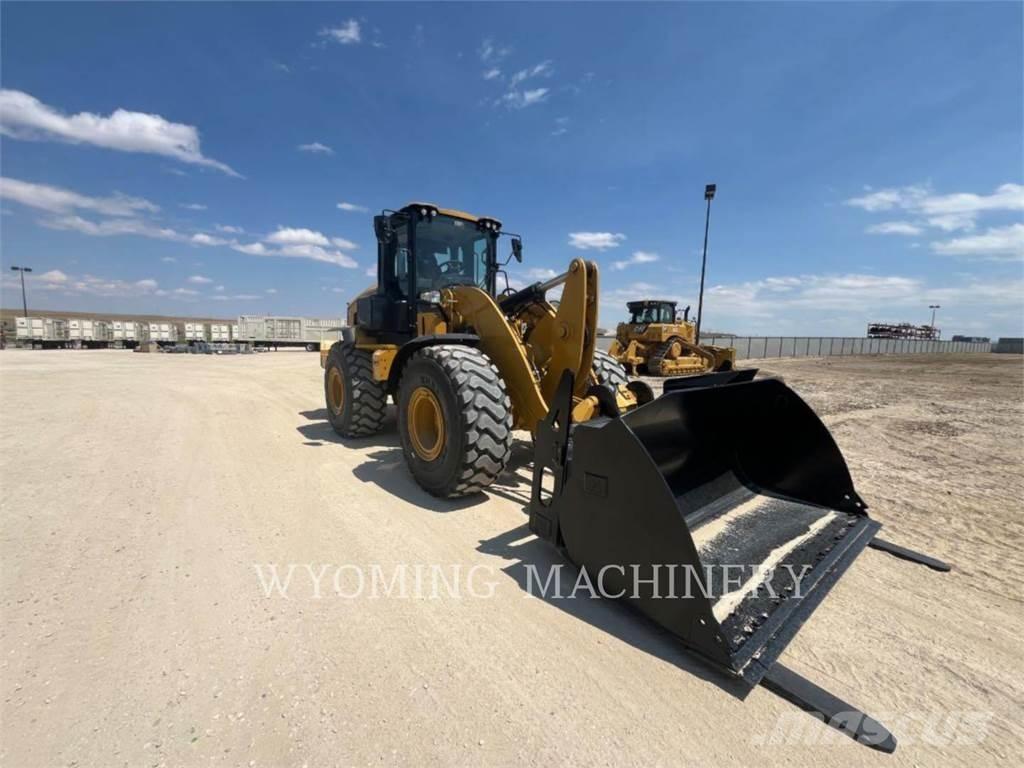 CAT 938 Pale gommate