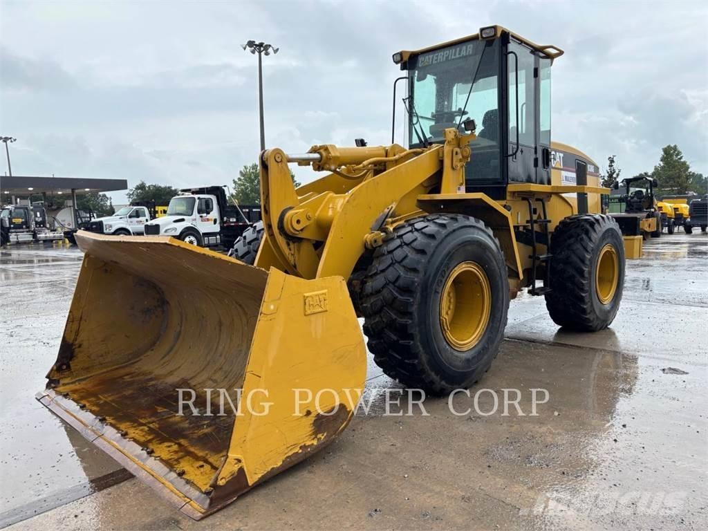 CAT 938GII Pale gommate