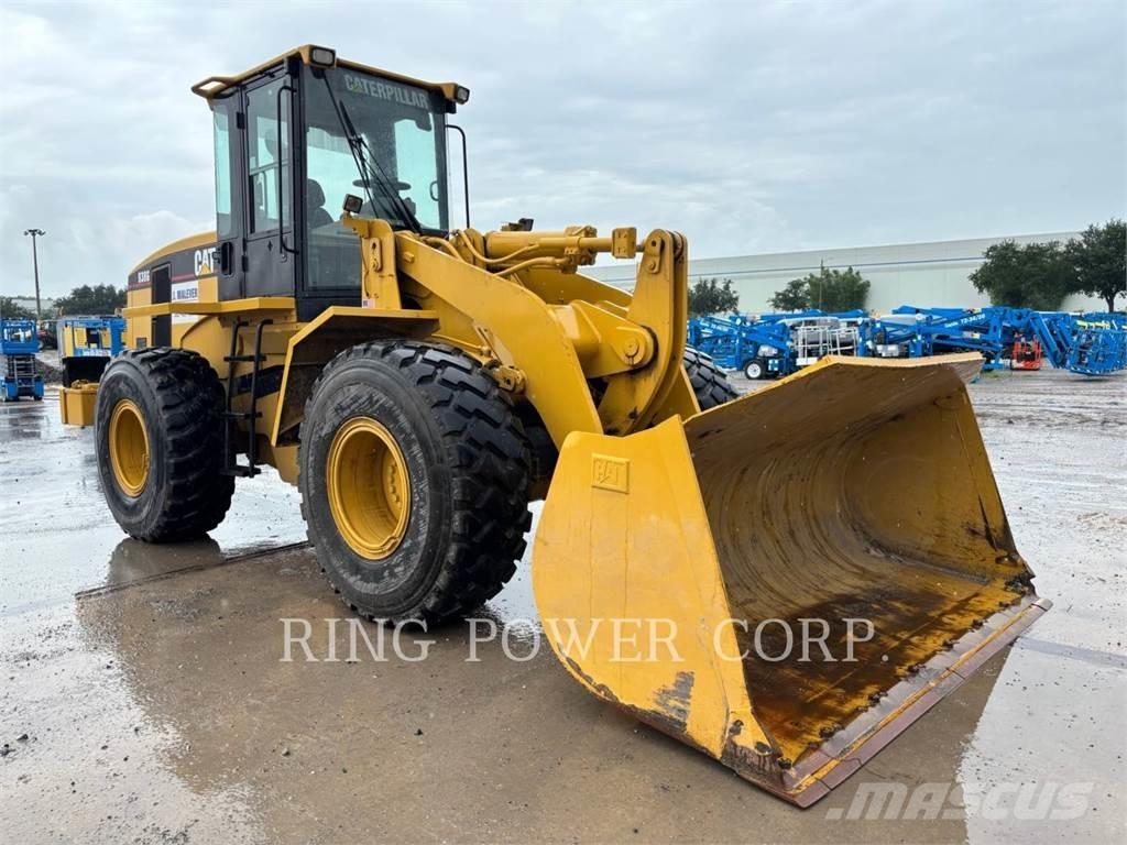 CAT 938GII Pale gommate