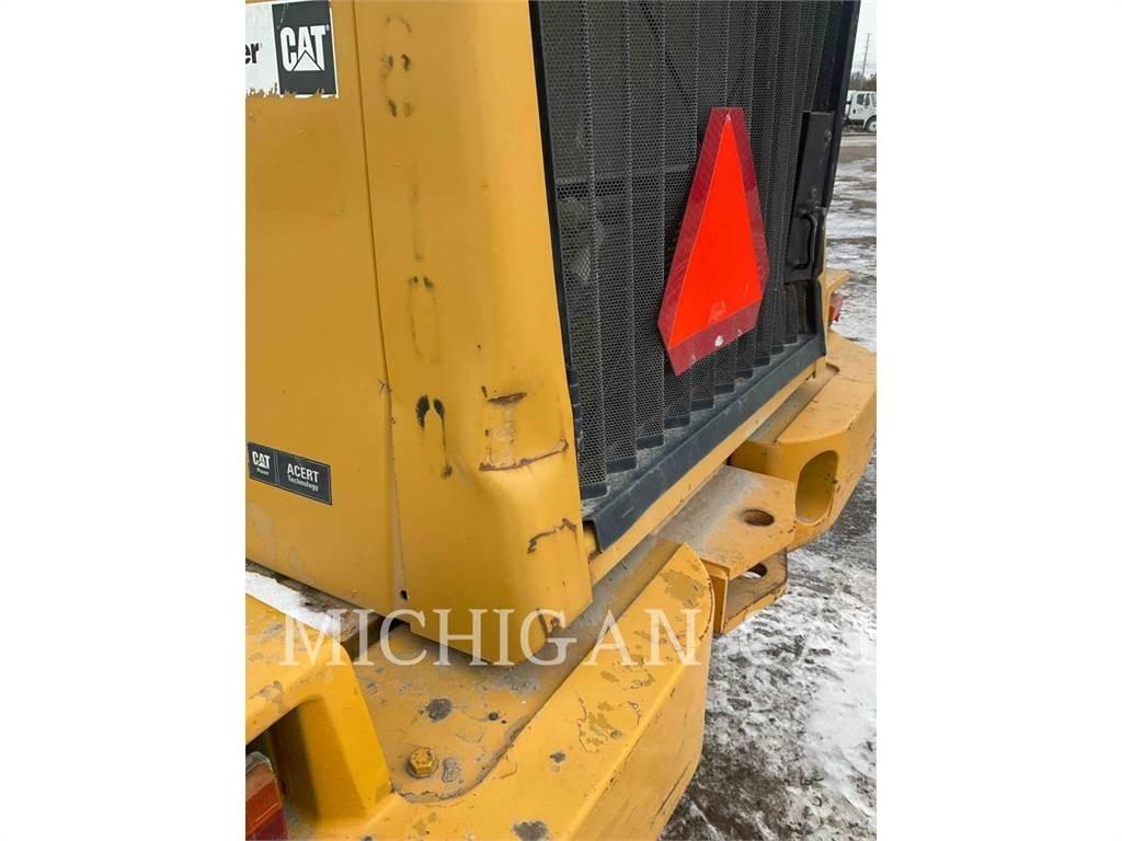 CAT 938H Pale gommate
