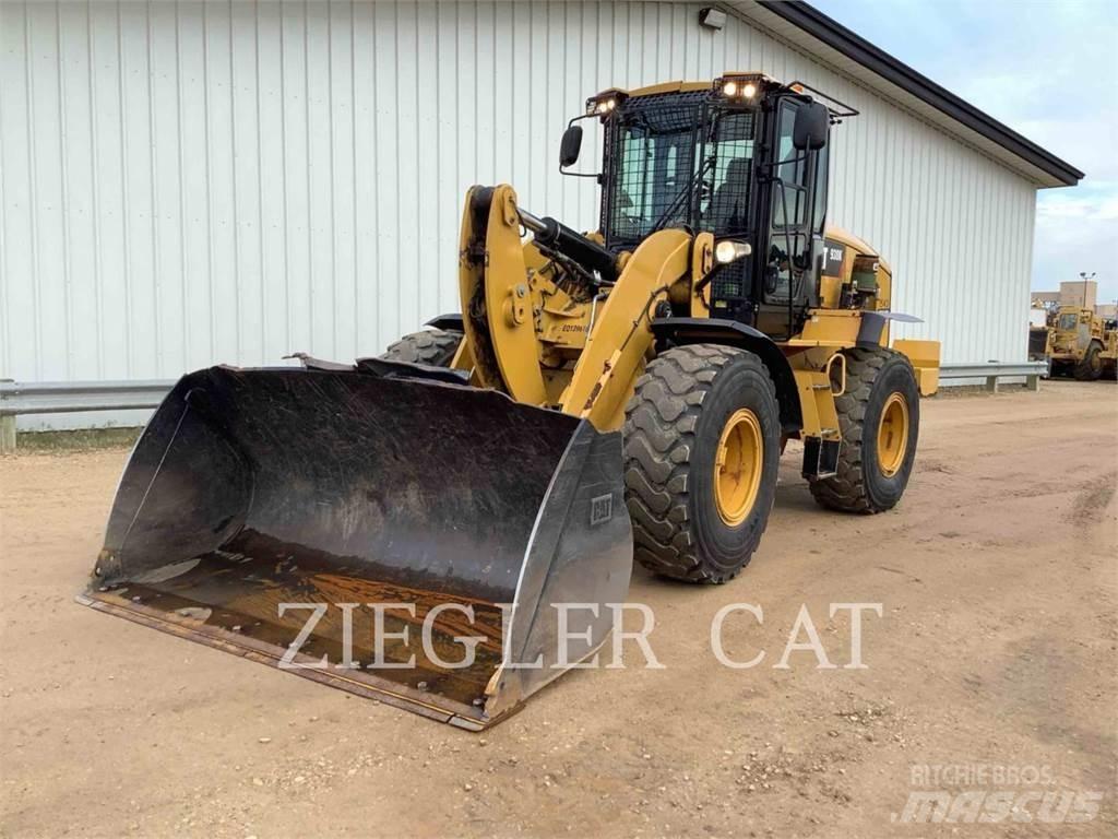 CAT 938K Pale gommate