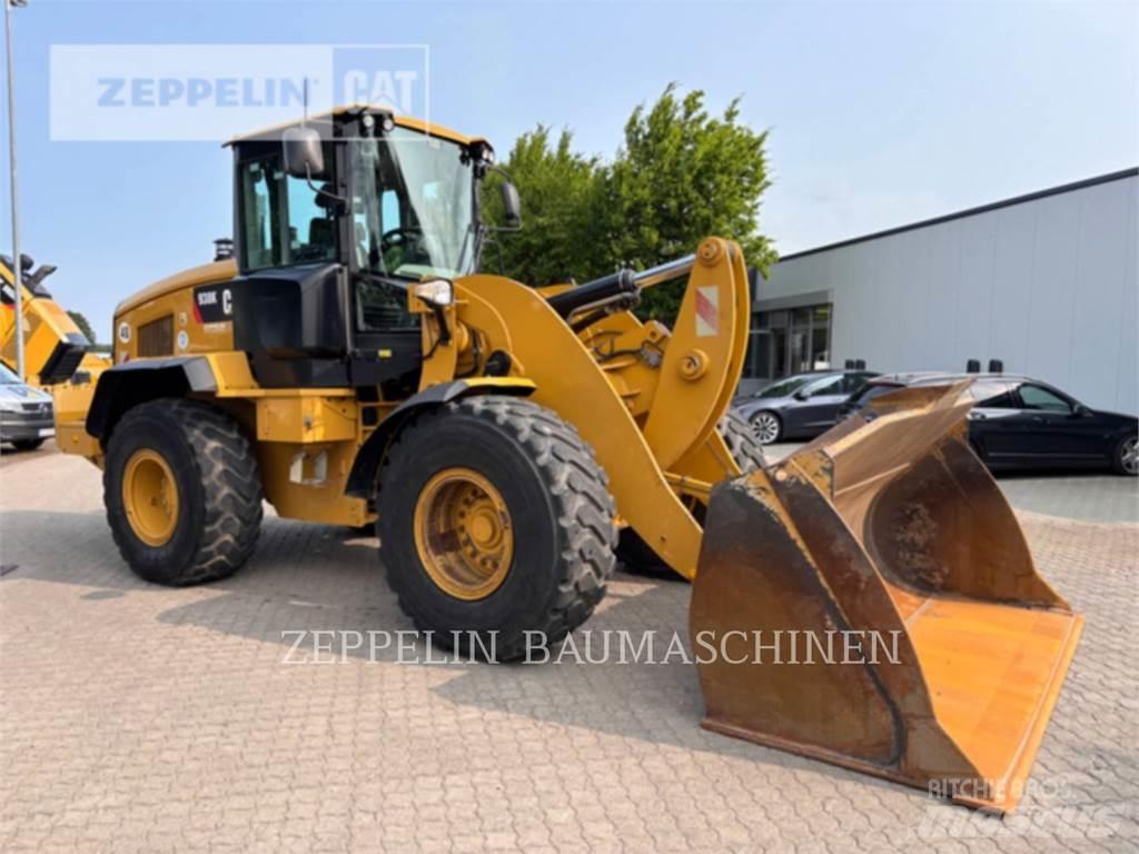 CAT 938K Pale gommate
