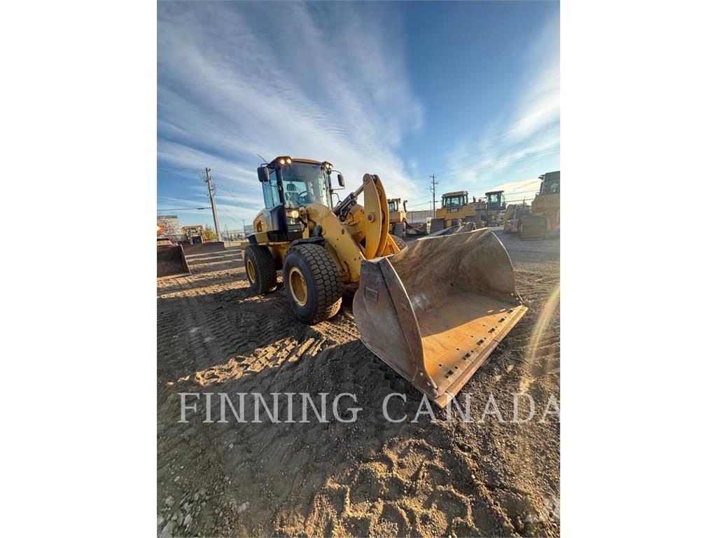 CAT 938K Dozer gommati