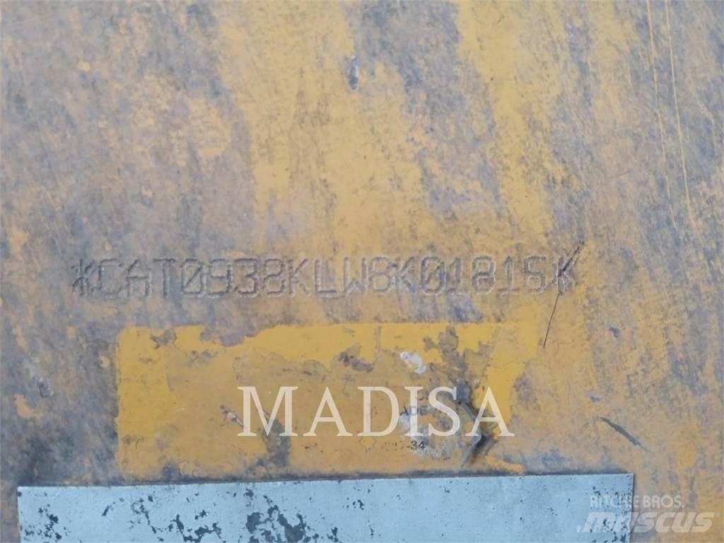 CAT 938K CL2 Pale gommate