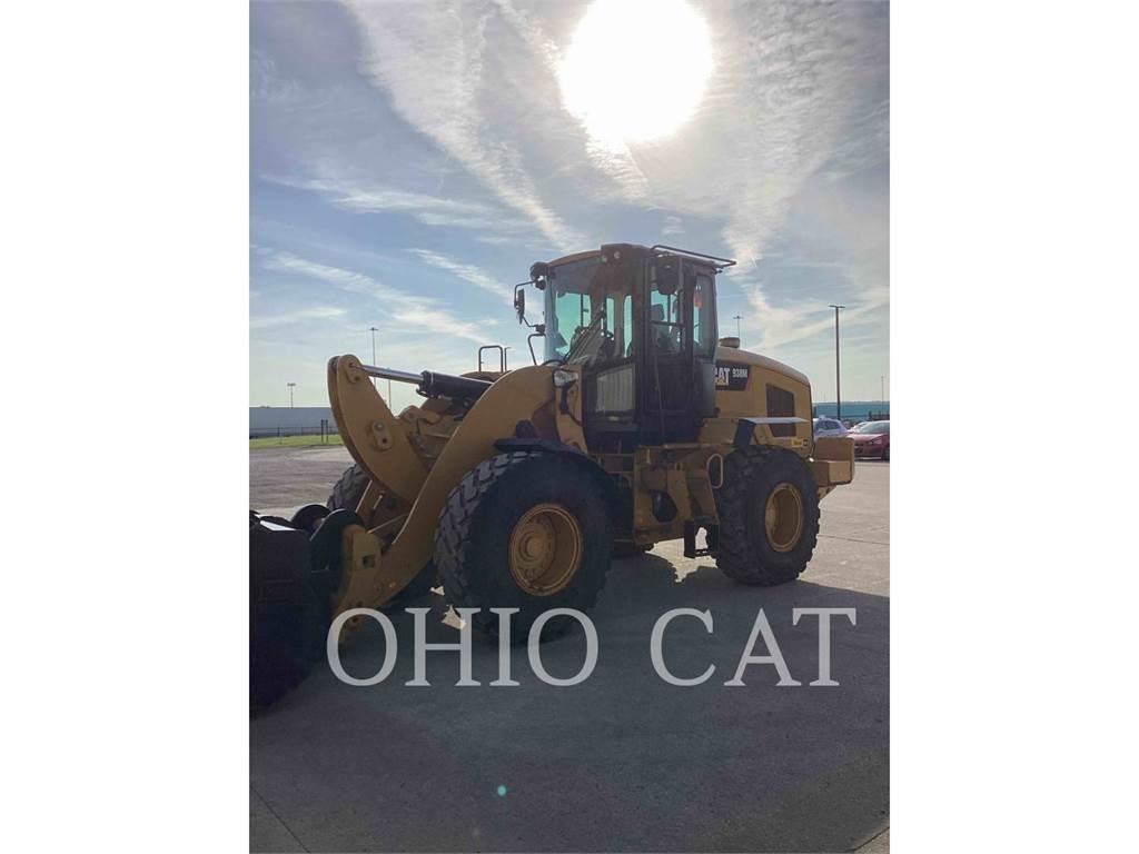 CAT 938M Pale gommate