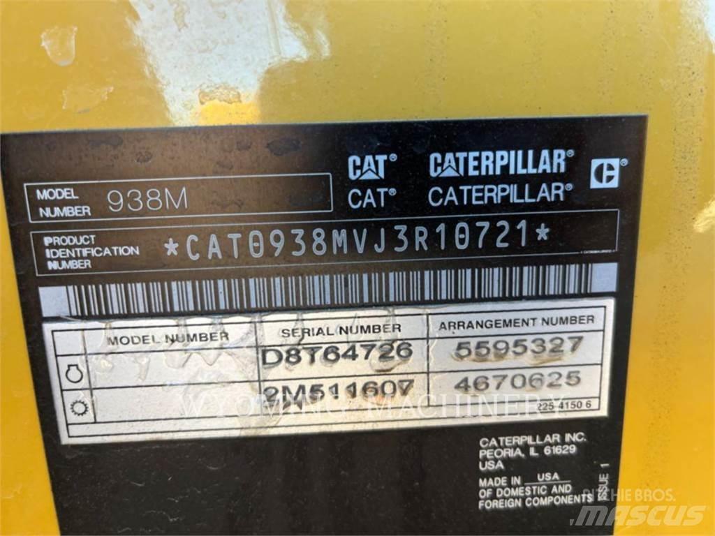 CAT 938M Pale gommate