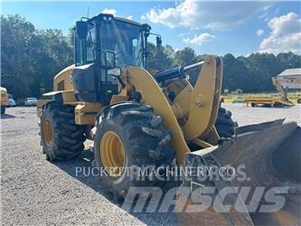 CAT 938M Pale gommate