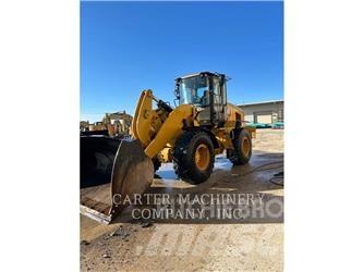 CAT 938M Pale gommate