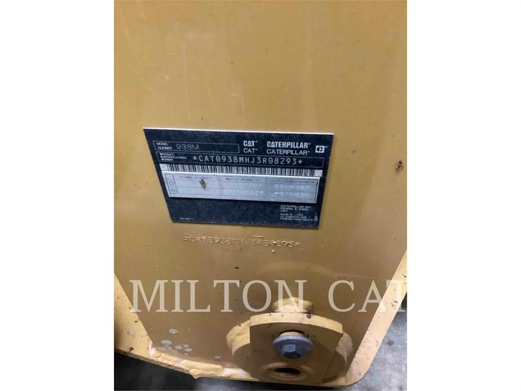 CAT 938M Pale gommate
