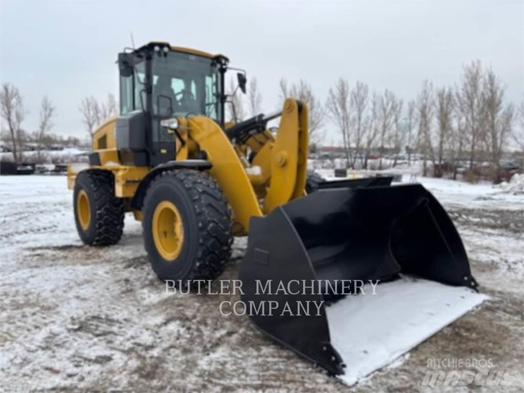 CAT 938M Pale gommate