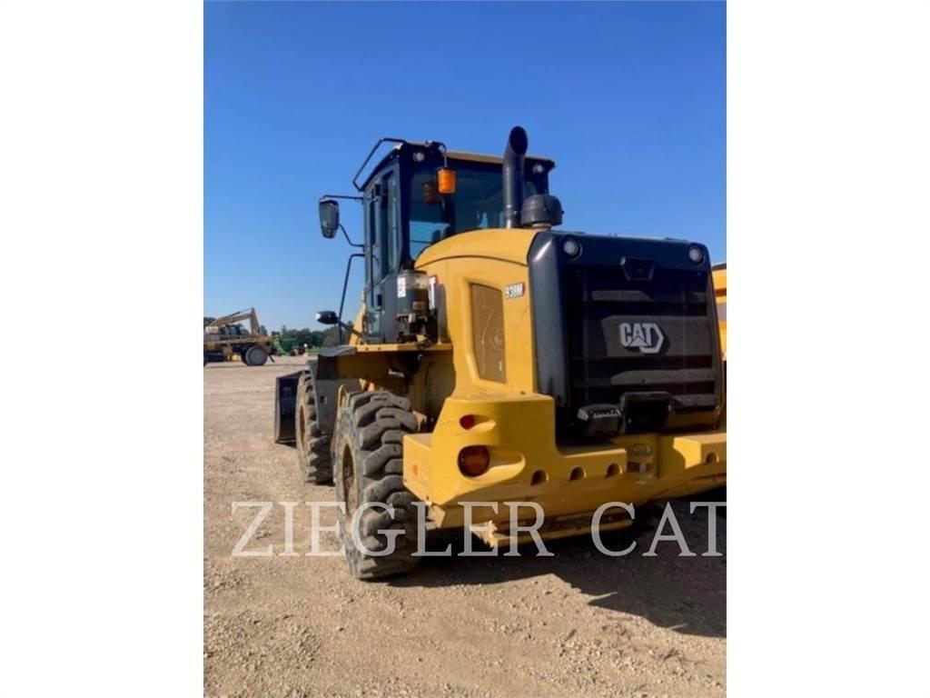 CAT 938M Pale gommate