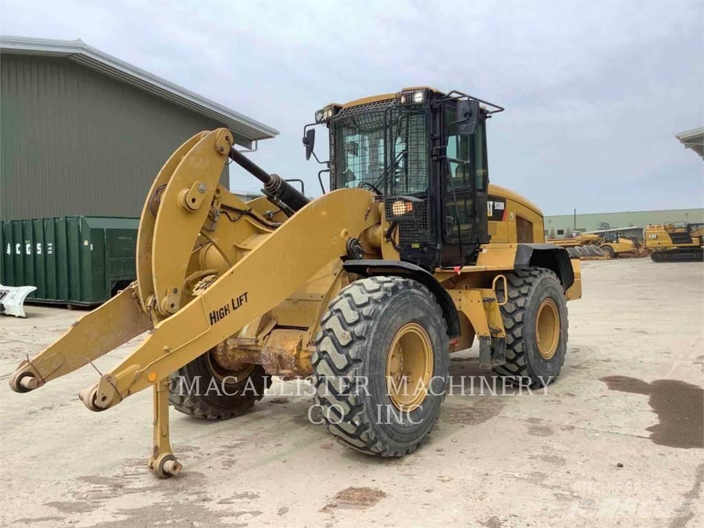 CAT 938M Pale gommate