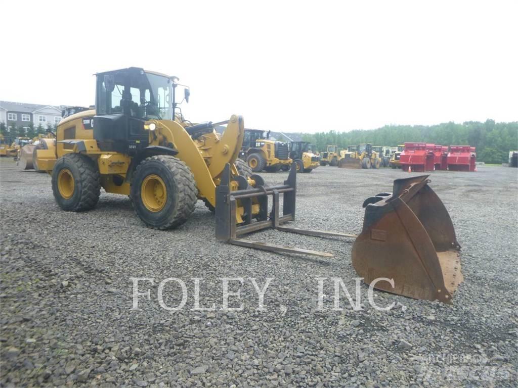 CAT 938M Pale gommate
