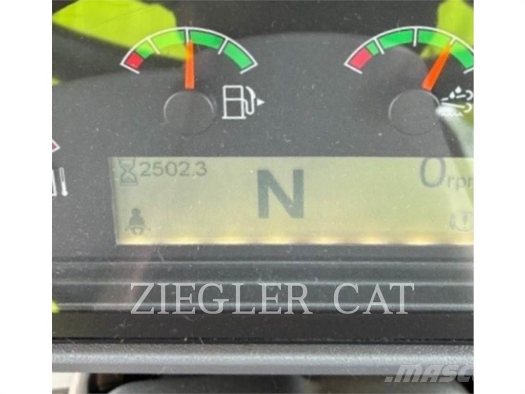 CAT 938M Pale gommate