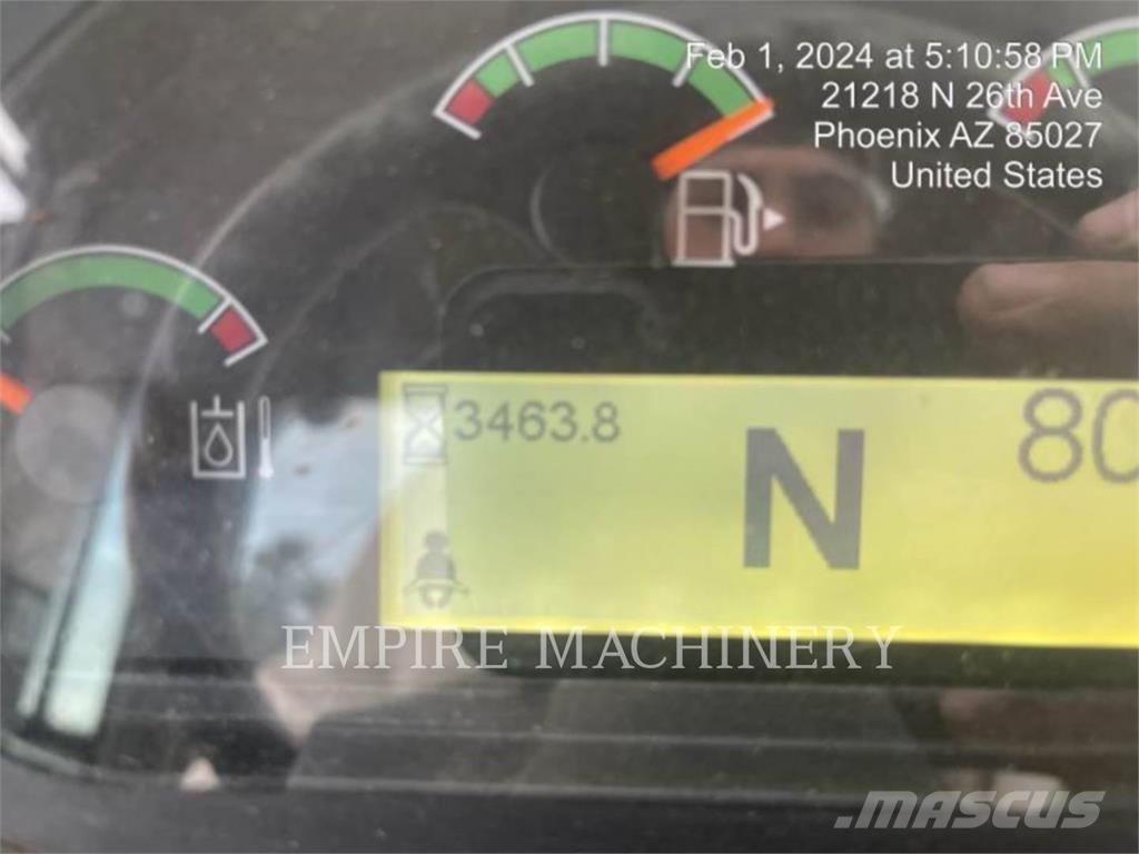 CAT 938M FC Pale gommate
