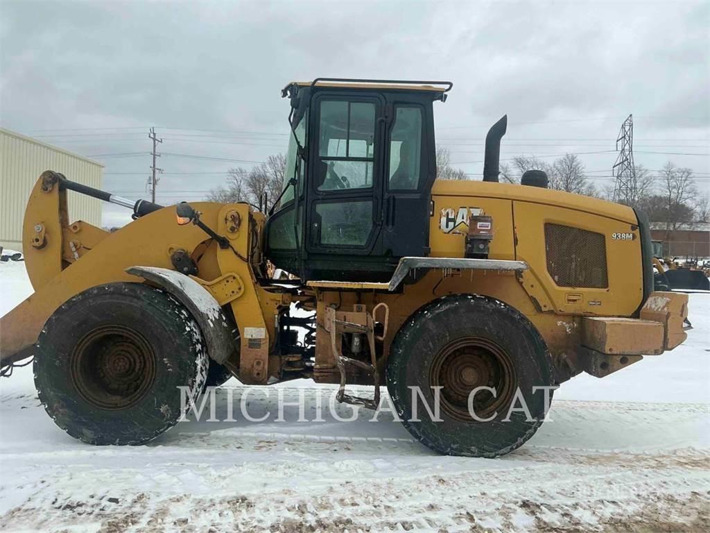 CAT 938M H3RQ Pale gommate