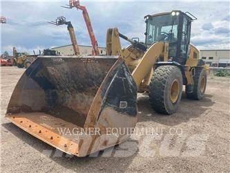 CAT 938M HL Pale gommate